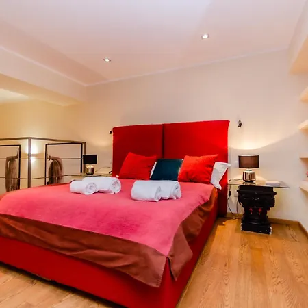 Apartment Luxury 3 Fiat, Ariberto Home, Tra Centro Storico Di E Navigli, Con Spaziosa Jacuzzi *