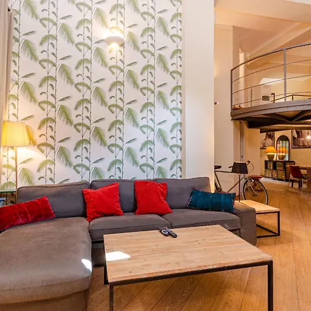 Luxury 3 Fiat, Ariberto Home, Tra Centro Storico Di E Navigli, Con Spaziosa Jacuzzi Apartment *